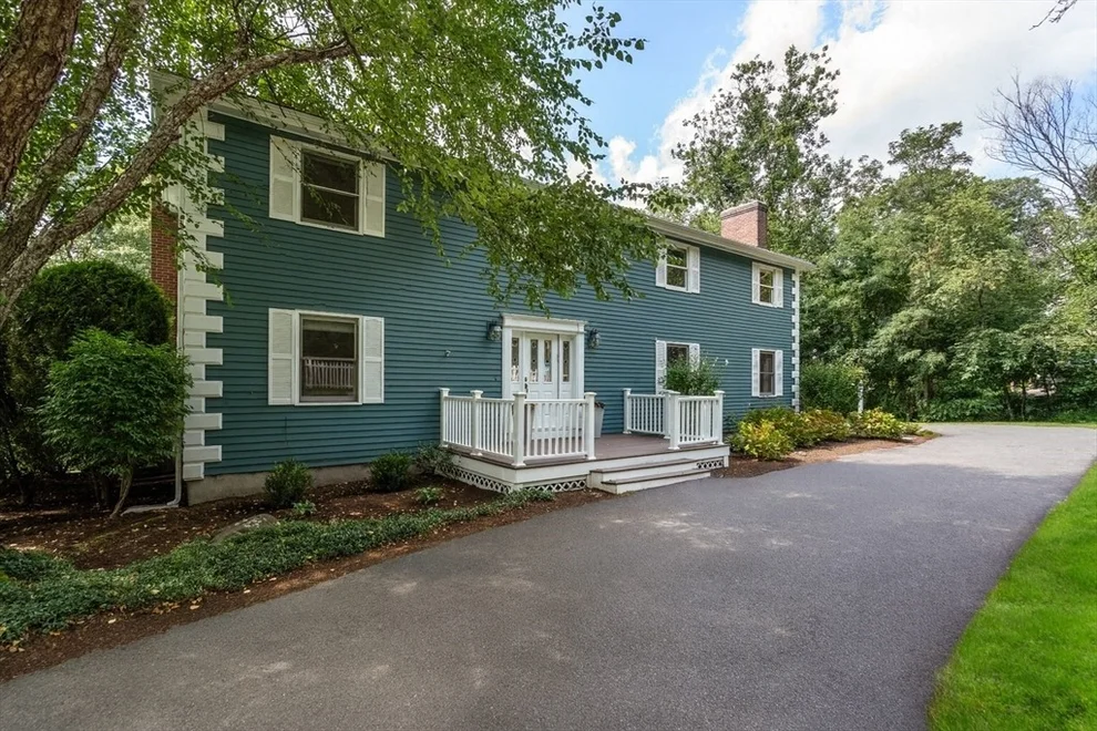Unit for sale at 429 Warren St, Needham, MA 02492