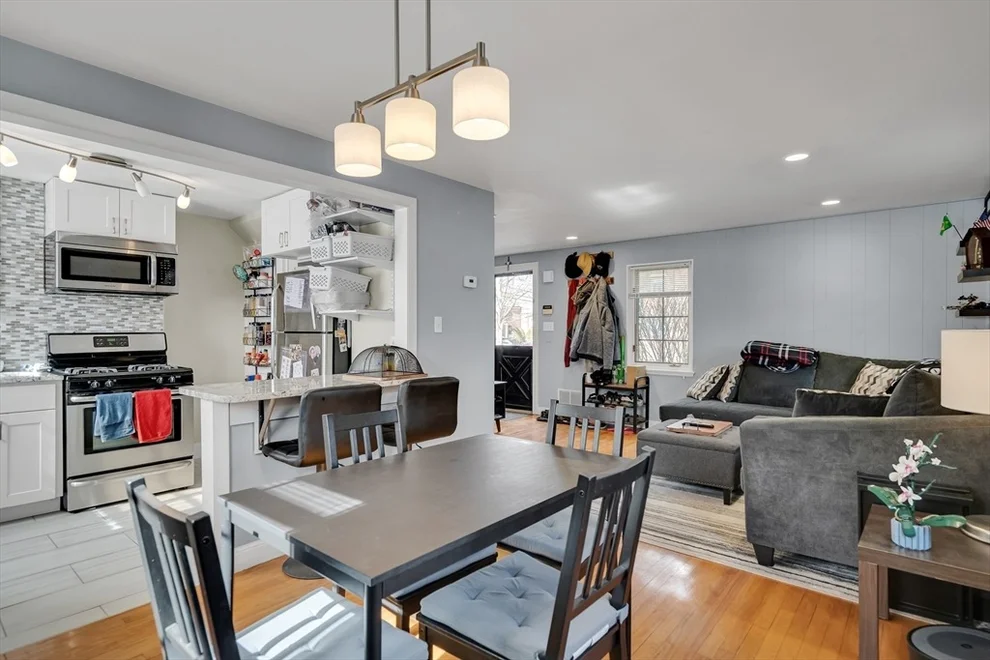 Unit for sale at 54 Pierce Rd, Watertown, MA 02472
