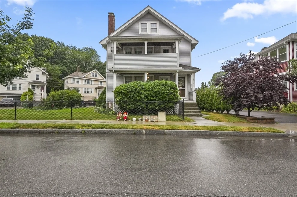 Unit for sale at 33 Woodleigh Rd, Watertown, MA 02472