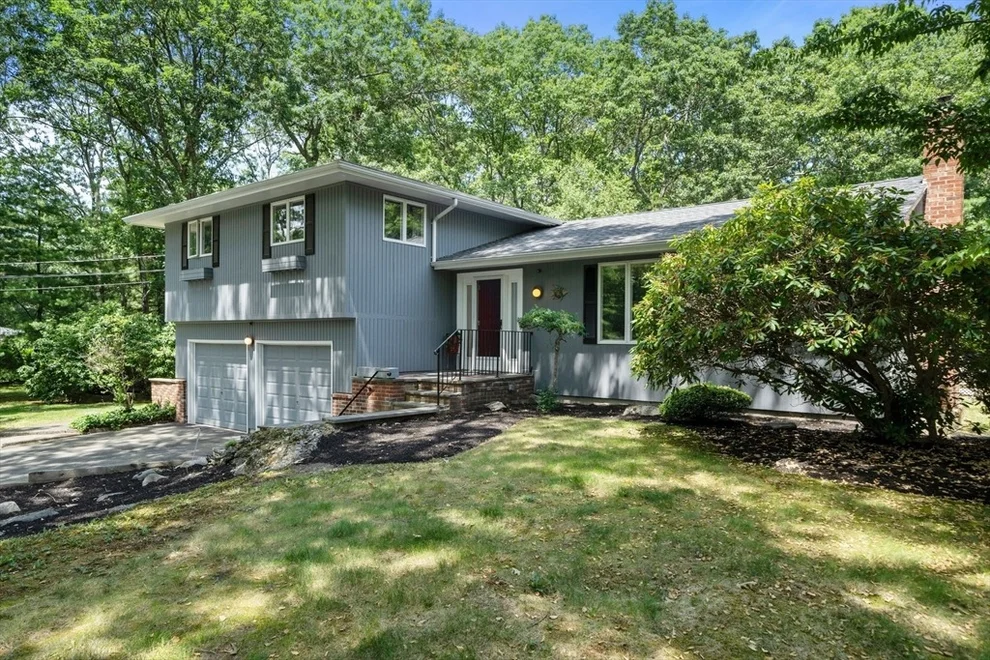 Unit for sale at 20 Captains Way, Lakeville, MA 02347