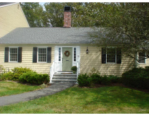 Unit for sale at 119 Jericho Road, Weston, MA 02493