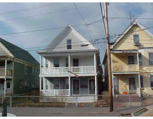 Unit for sale at 1217 Middlesex St, Lowell, MA 01851