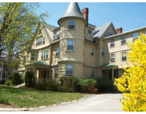 Unit for sale at 49 Appleton St, Arlington, MA 02476