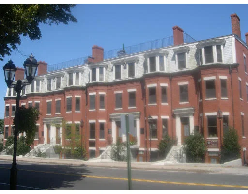 Unit for sale at 97C Court Street, Plymouth, MA 02360