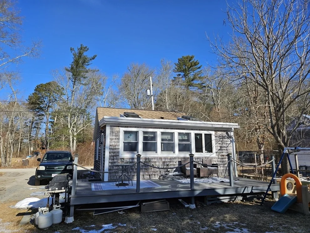 Unit for sale at 9 East Lakeside Ave, Dartmouth, MA 02747
