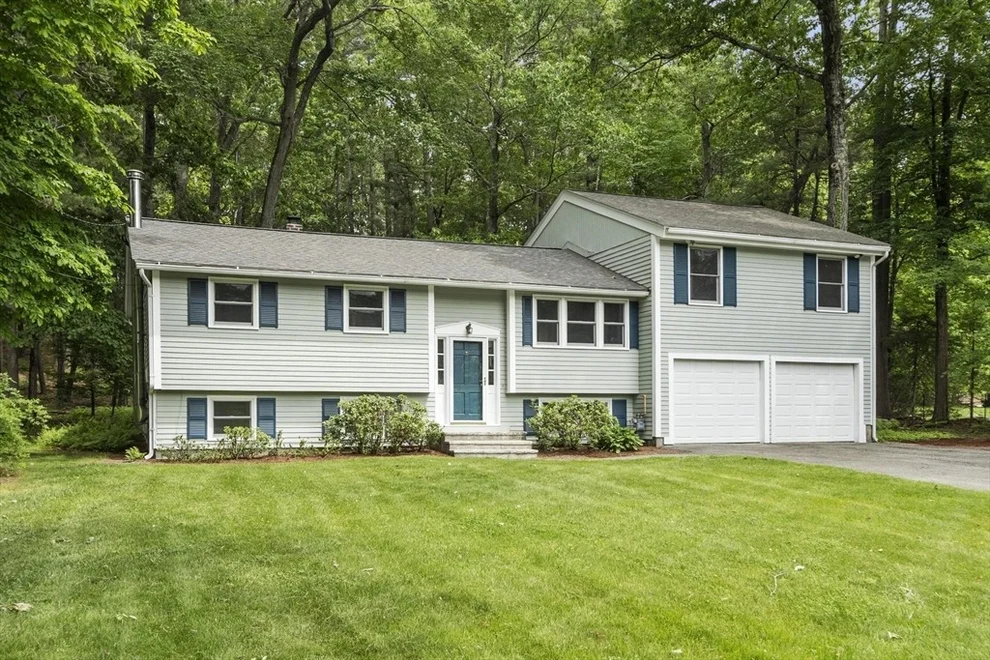 Unit for sale at 34 Sleigh Rd, Chelmsford, MA 01824
