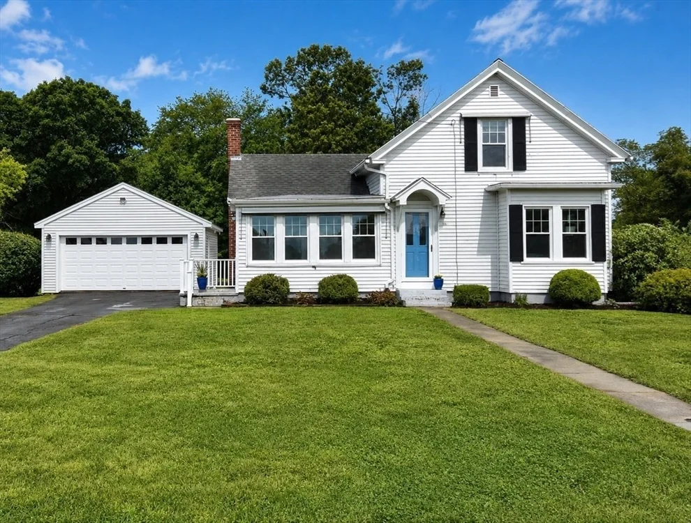Unit for sale at 120 Blaine Ave, East Brookfield, MA 01515