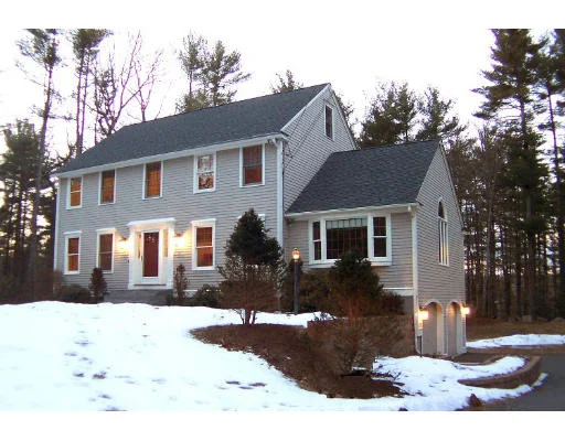 Unit for sale at 111A Chestnut Street, Pepperell, MA 01463