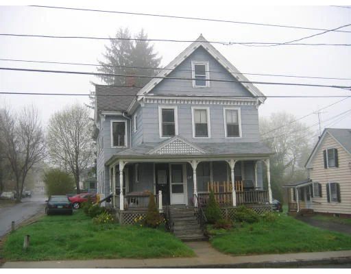 Unit for sale at 143 Lincoln St, Marlborough, MA 01752