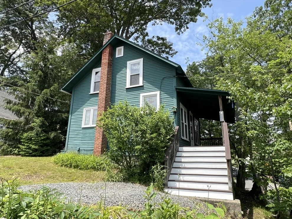 Unit for sale at 326 Bridle Path, Worcester, MA 01604