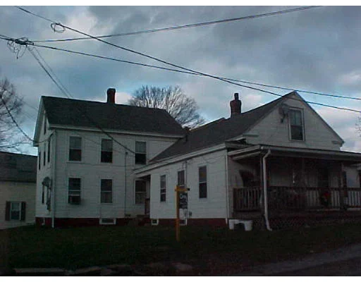 Unit for sale at 52 Church St, Spencer, MA 01562