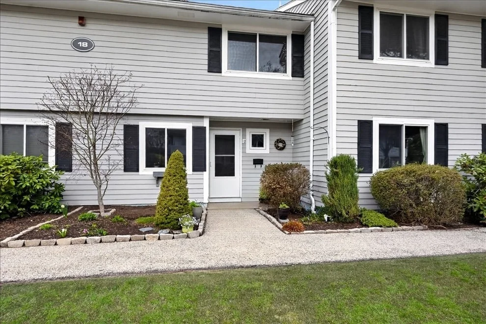 Unit for sale at 18 Beals Cove Road, Hingham, MA 02043
