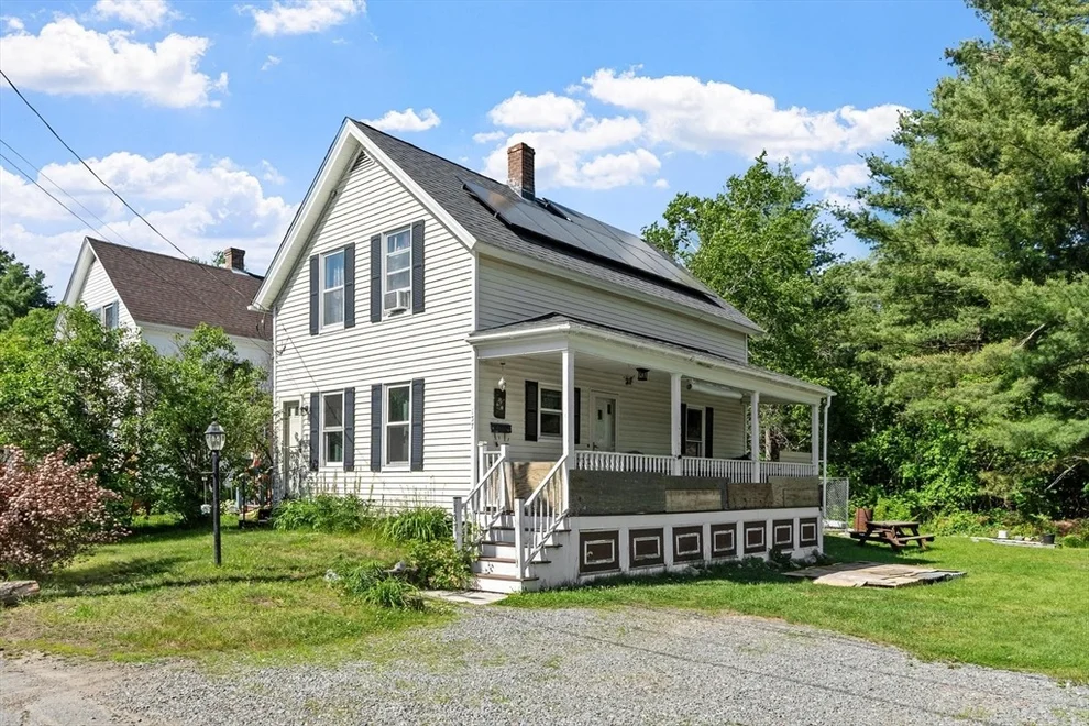 Unit for sale at 137 Spruce St, Winchendon, MA 01475