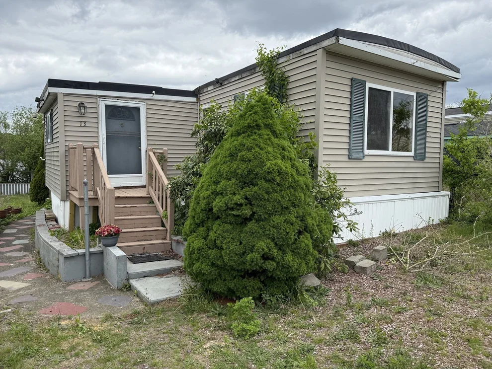 Unit for sale at 3030 Cranberry Hwy, Wareham, MA 02532