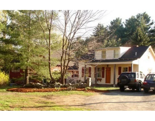 Unit for sale at 333 Wood Street, Hopkinton, MA 01748
