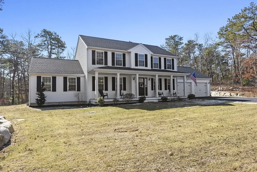 Unit for sale at 48 Shoals Ave, Plymouth, MA 02360