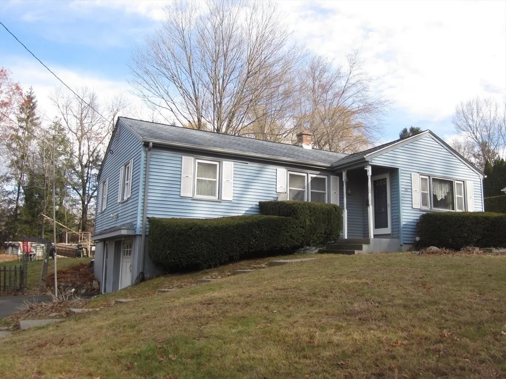Unit for sale at 40 Janis Road, Westfield, MA 01085