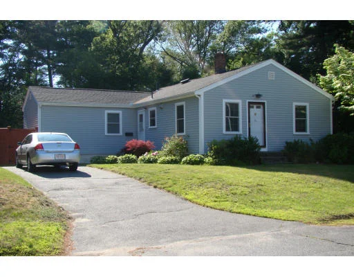 Unit for sale at 61 Curtis St, Reading, MA 01867