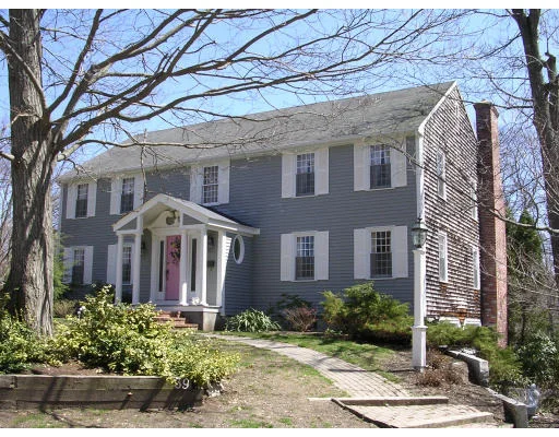 Unit for sale at 39 Old Coach Road, Cohasset, MA 02025