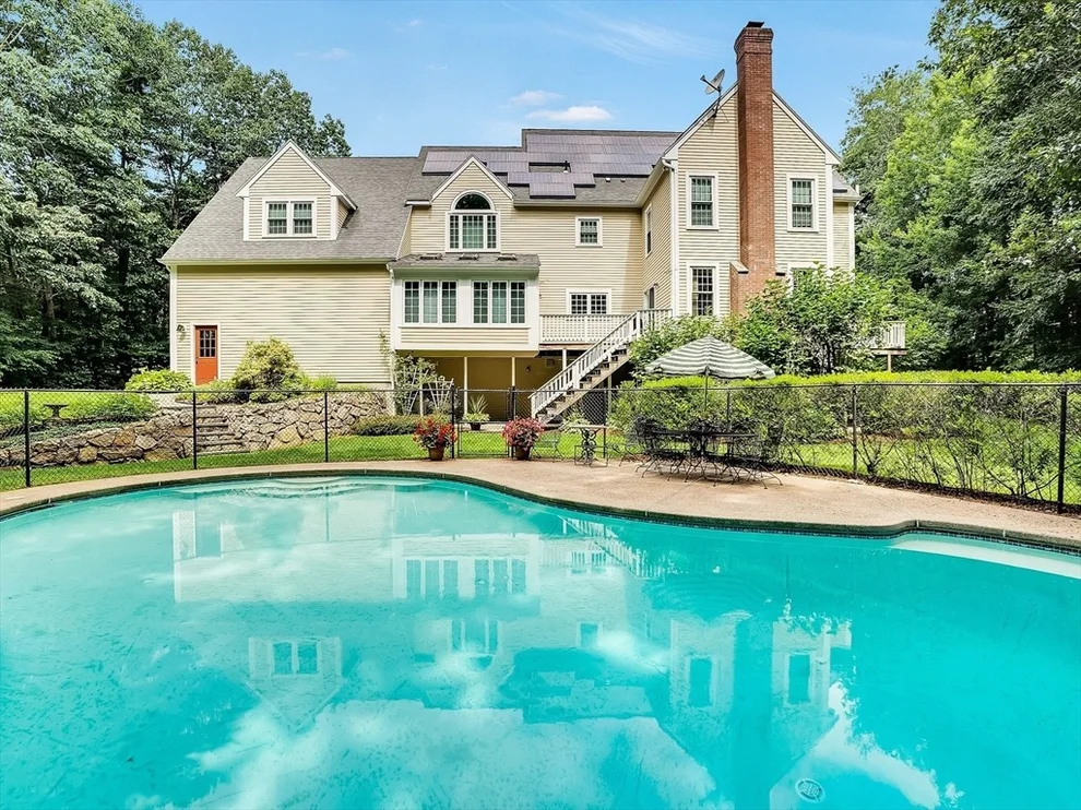 Unit for sale at 60 Wedgewood Drive, Hopkinton, MA 01748