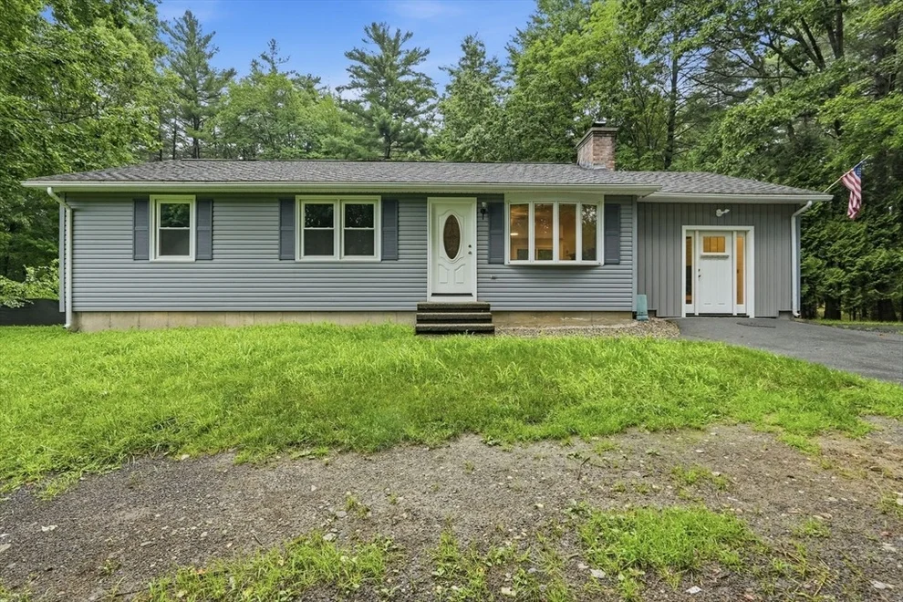 Unit for sale at 226 Plumtree Rd, Sunderland, MA 01375