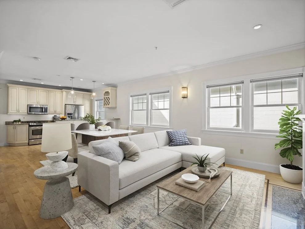 Unit for sale at 591 E 3rd St, Boston, MA 02127