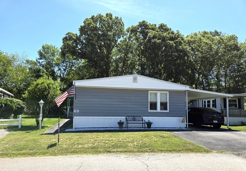 Unit for sale at 62 Victoria Lane, Marlborough, MA 01752