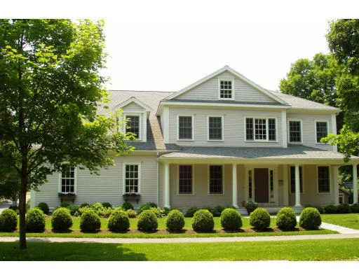 Unit for sale at 68 Kingsbury St, Needham, MA 02492