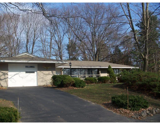 Unit for sale at 5 Temi Rd, Peabody, MA 01960