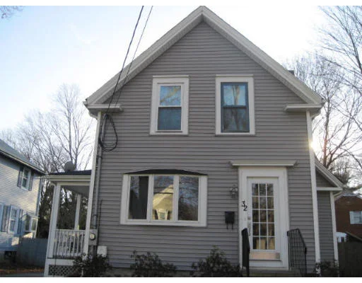 Unit for sale at 32 North St, Middleboro, MA 02346