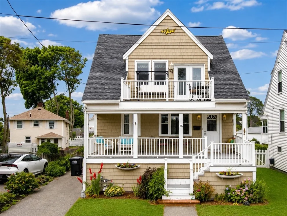 Unit for sale at 65 F Street, Hull, MA 02045