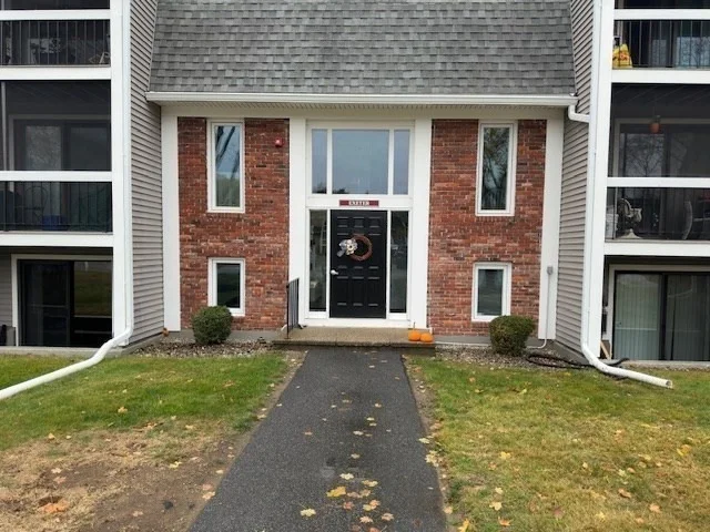 Unit for sale at 15 Foundry St, Easton, MA 02375