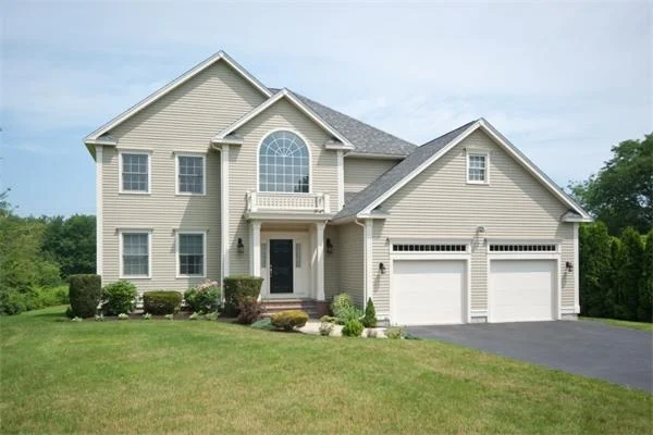 Unit for sale at 3 Somerset Drive, Andover, MA 01810