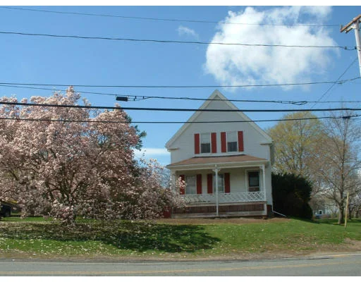 Unit for sale at 12 Crescent St, Kingston, MA 02364