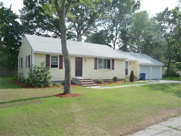 Unit for sale at 5 Wildwood Rd, Tewksbury, MA 01876