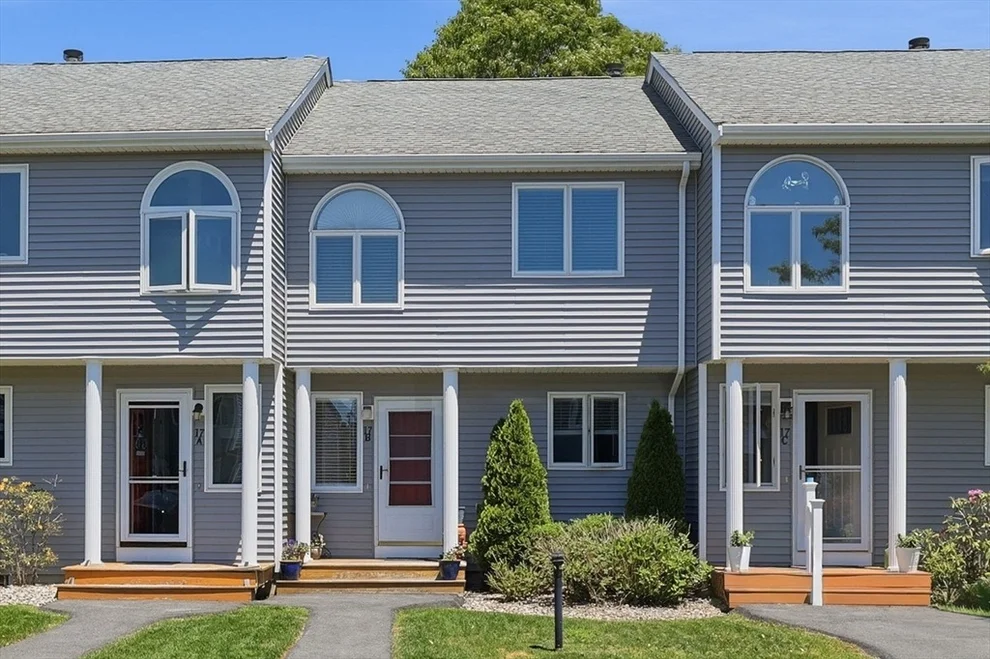 Unit for sale at 2743 Cranberry Hwy, Wareham, MA 02571