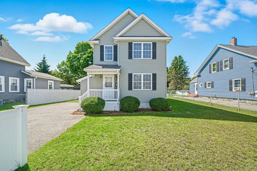 Unit for sale at 358 Washington St, Taunton, MA 02780