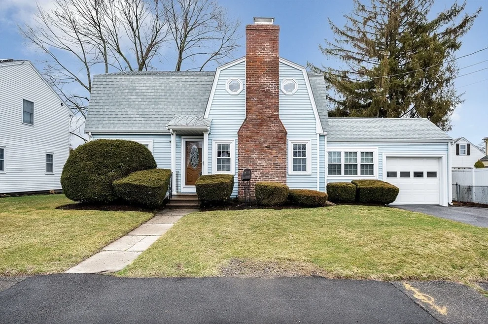 Unit for sale at 9 Allen Rd, Waltham, MA 02453