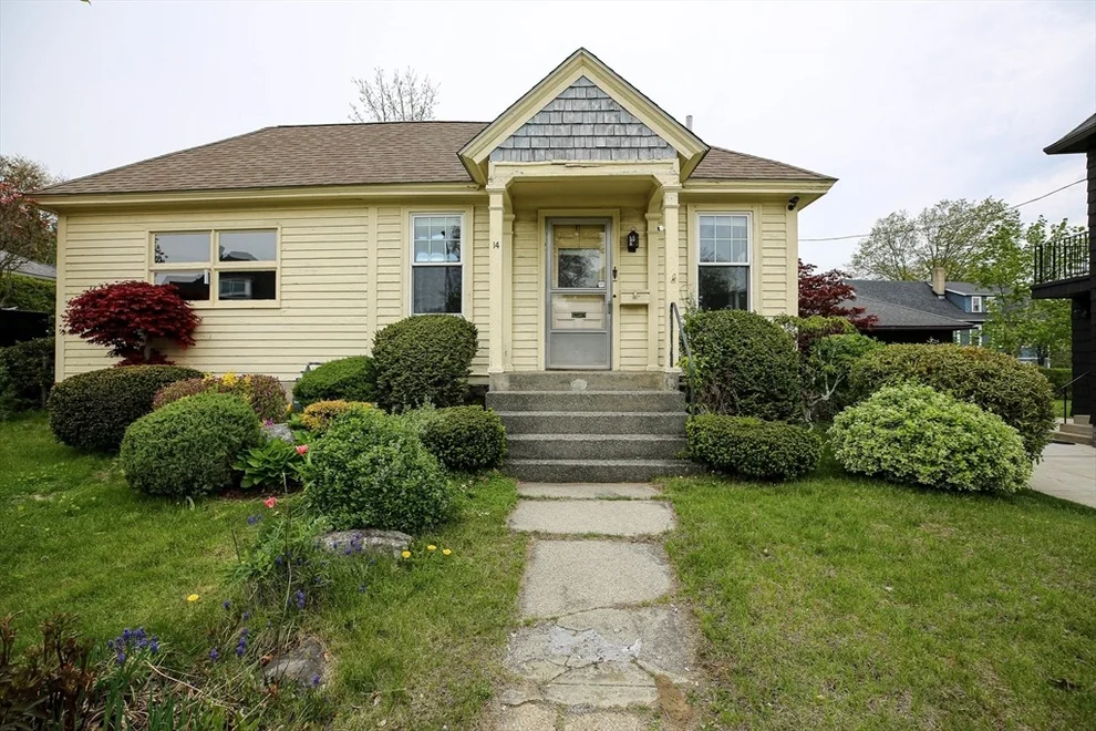 Unit for sale at 14 Hadwen Rd, Worcester, MA 01602