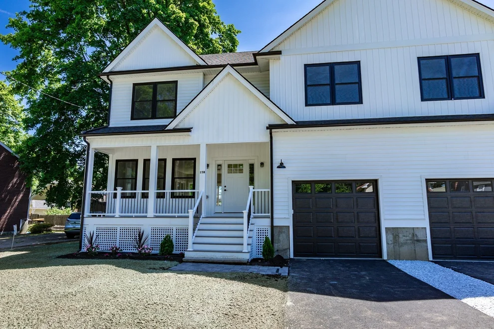 Photo of 15 Foss Road, Framingham, MA 01702
