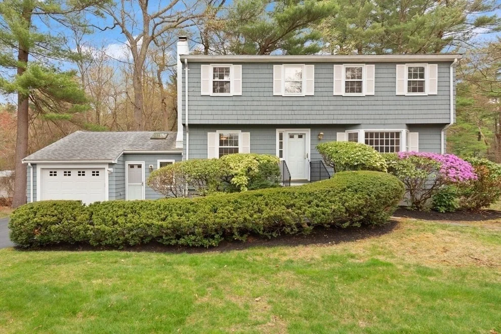 Unit for sale at 24 Mohawk St, Sharon, MA 02067