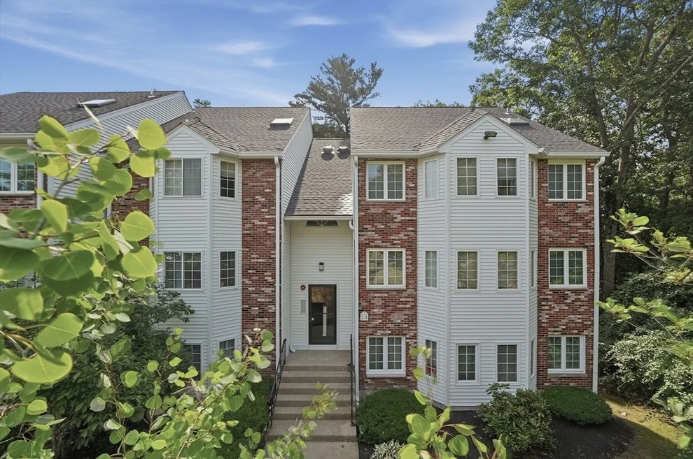 Unit for sale at 116 Tall Oaks Drive, Weymouth, MA 02190