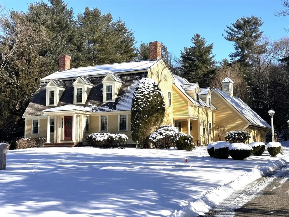 Unit for sale at 9 Sierra Dr, Easton, MA 02375