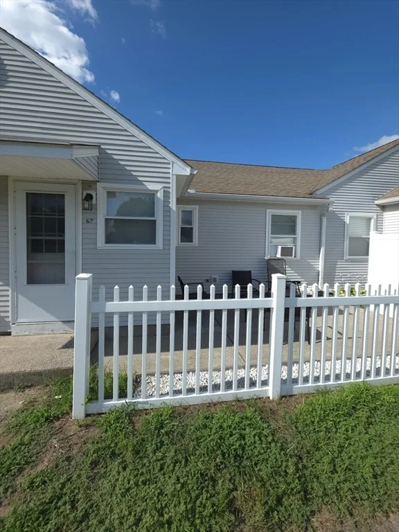 Unit for sale at 67 Mitchell Dr, Chicopee, MA 01022