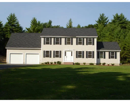 Unit for sale at 62 Emery Road, Townsend, MA 01469