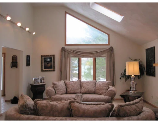 Unit for sale at 38 Manomet Rd, Sharon, MA 02067