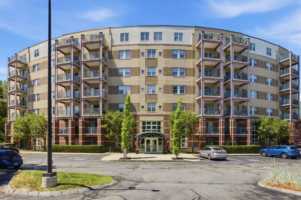 Unit for sale at 273 Cambridge Road, Woburn, MA 01801