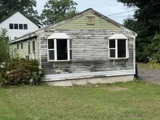 Unit for sale at 42 Whittier Road, Marlborough, MA 01752