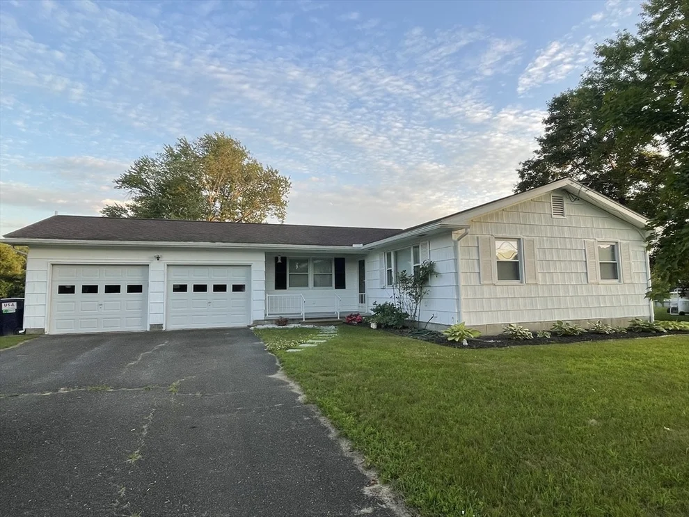 Unit for sale at 121 Depot Rd, Hatfield, MA 01066