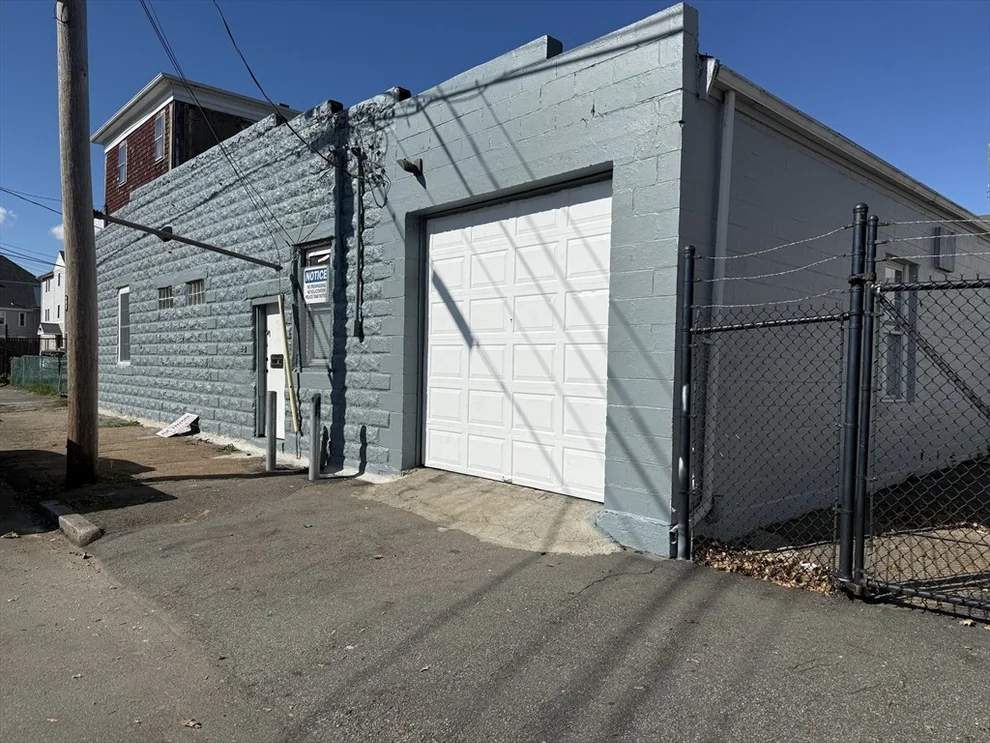 Unit for sale at 31 Scott St, New Bedford, MA 02744